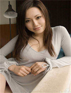 《日本美女比基尼视频-俄罗斯人与物动XXX》