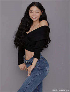 《日本巨乳女优-国产麻豆剧果冻传媒白晶晶》