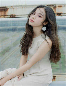 《纲手鸣人温泉大战-健美视频》